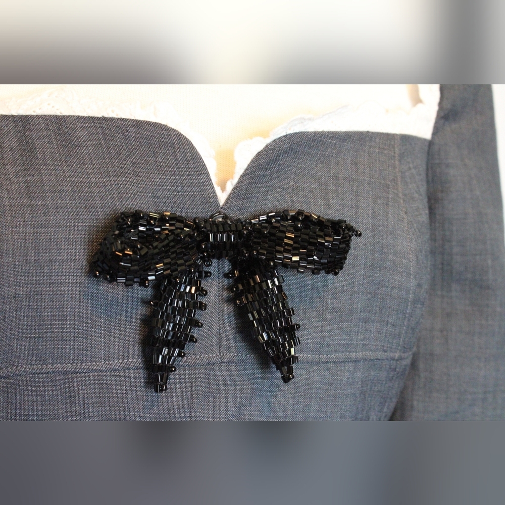 Shushu/Tong Grey Midi Dress NWT UK 10 / US 9–10 Lace Beaded Bow Satin Lined - Picture 4 of 13